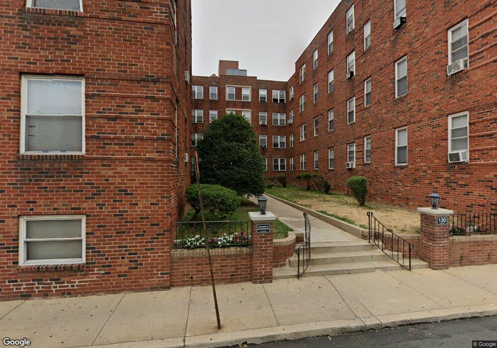 7215 Pine St, Upper Darby, PA 19082 - photo 1