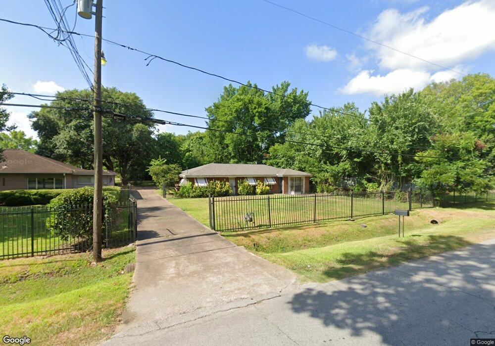 1921 Dewalt St, Houston, TX 77088 - photo 1