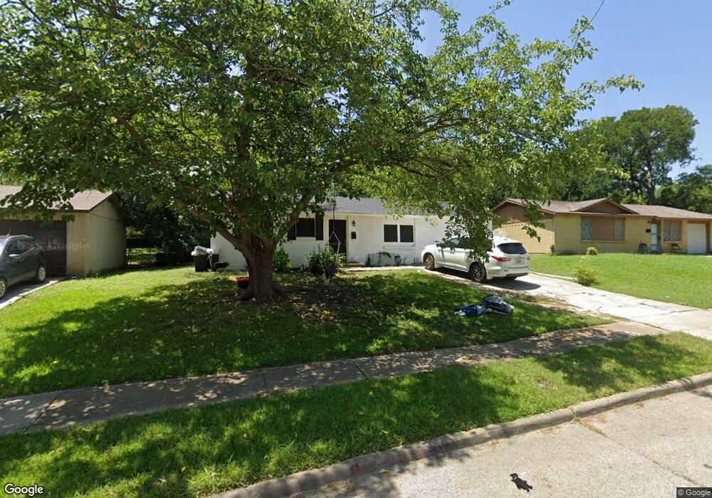 1228 Greenbrier Dr, Mesquite, TX 75149 - photo 1