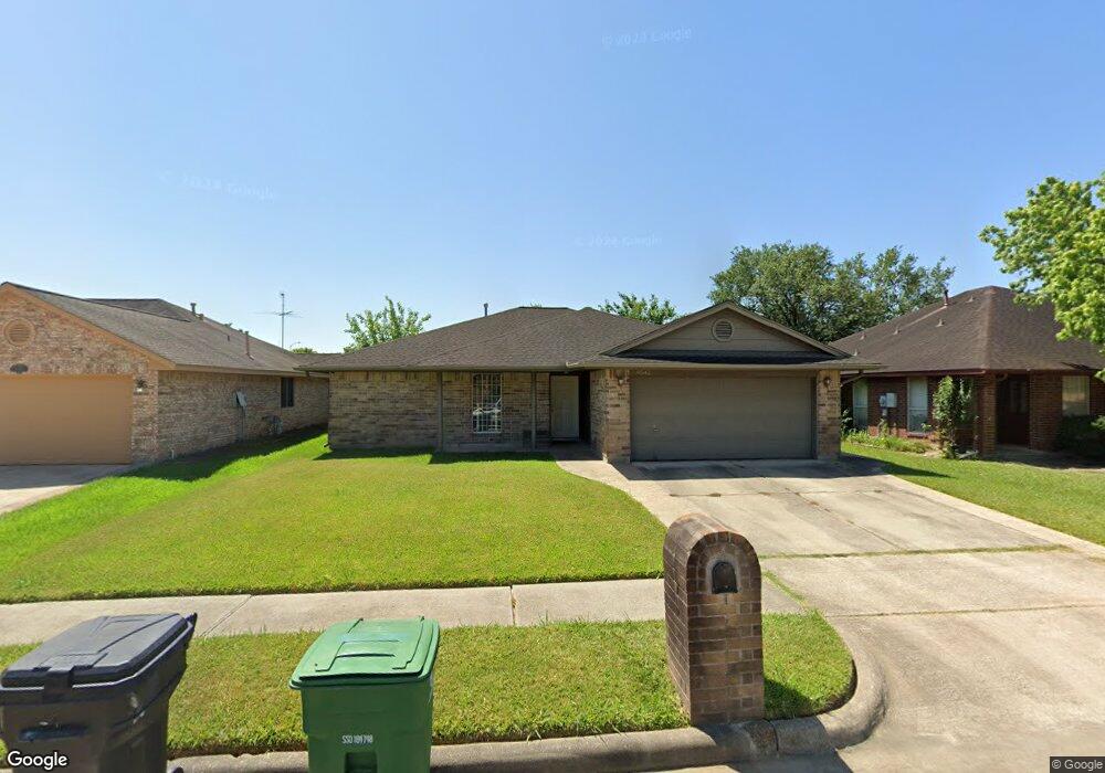 9542 Tree Bridge St, Houston, TX 77075 - photo 1