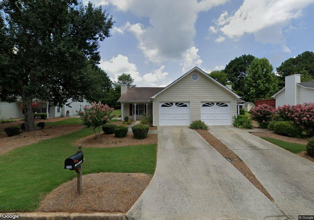 250 Monmouth Dr, Fayetteville, GA 30214 - photo 1