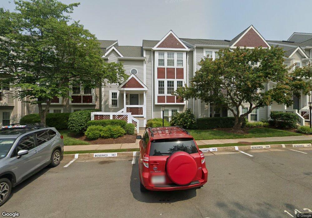 12939B Grays Pointe Rd unit 12939B, Fairfax, VA 22033 - photo 1