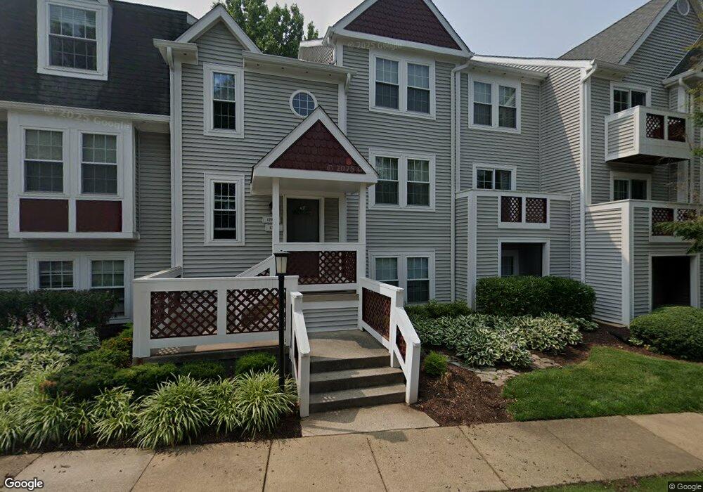 12941 Grays Pointe Rd unit 12941C, Fairfax, VA 22033 - photo 1