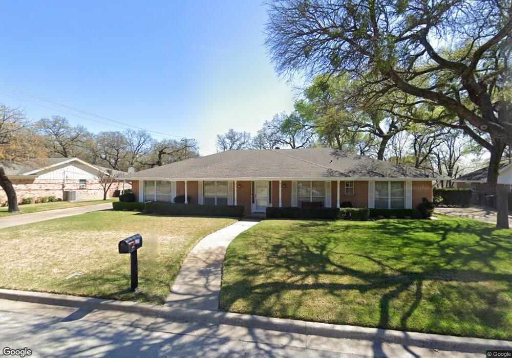 1325 Kathryn St, Hurst, TX 76053 - photo 1