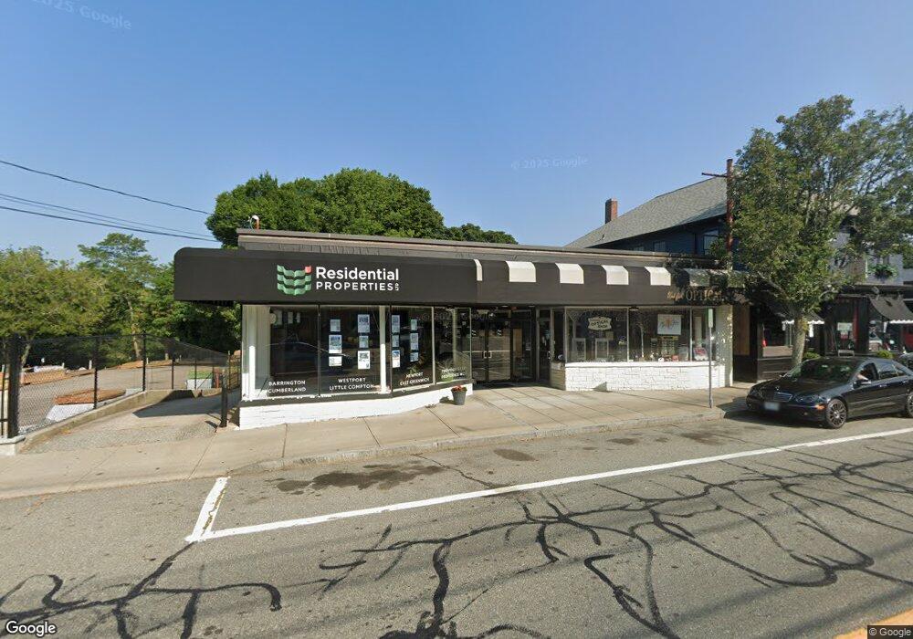 271 Main St, Wakefield, RI 02879 - photo 1