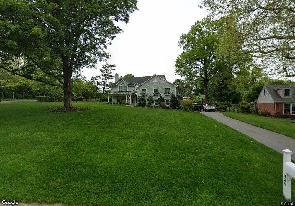 225 Lenape Dr, Berwyn, PA 19312 - photo 1