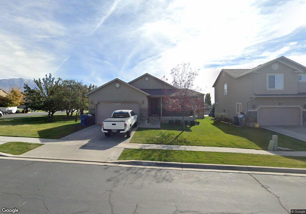 524 E Apple Blossom Ln, Pleasant Grove, UT 84062 - photo 1