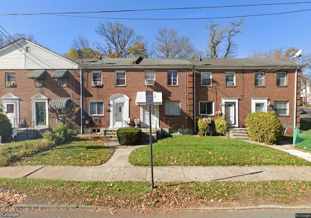 877 Parkside Ave, Trenton, NJ 08618 - photo 1