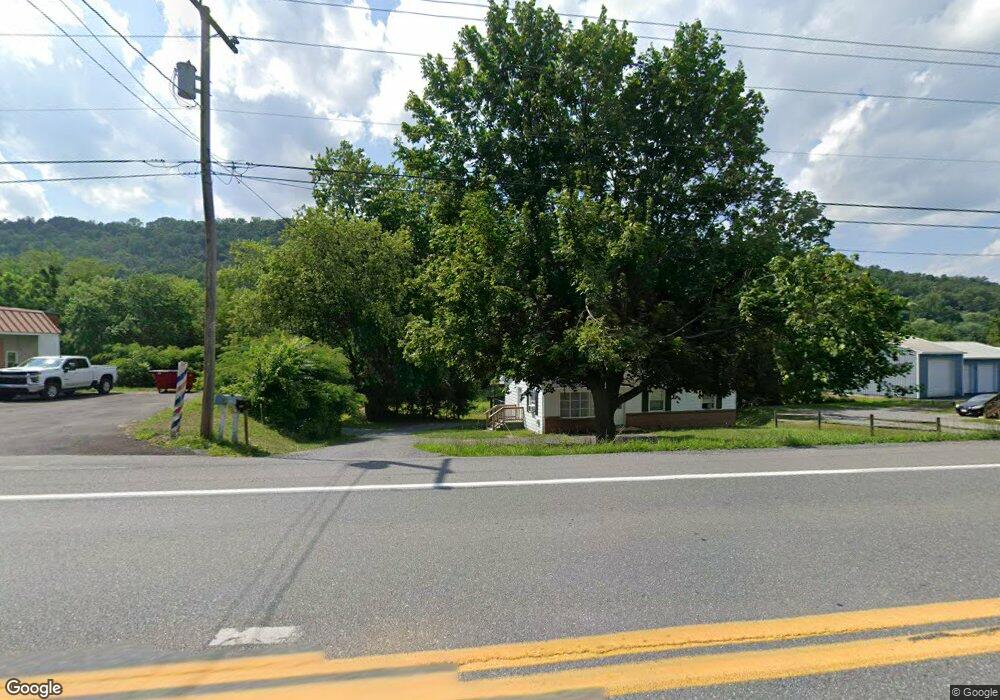 10 Vermont St, Berkeley Springs, WV 25411 - photo 1