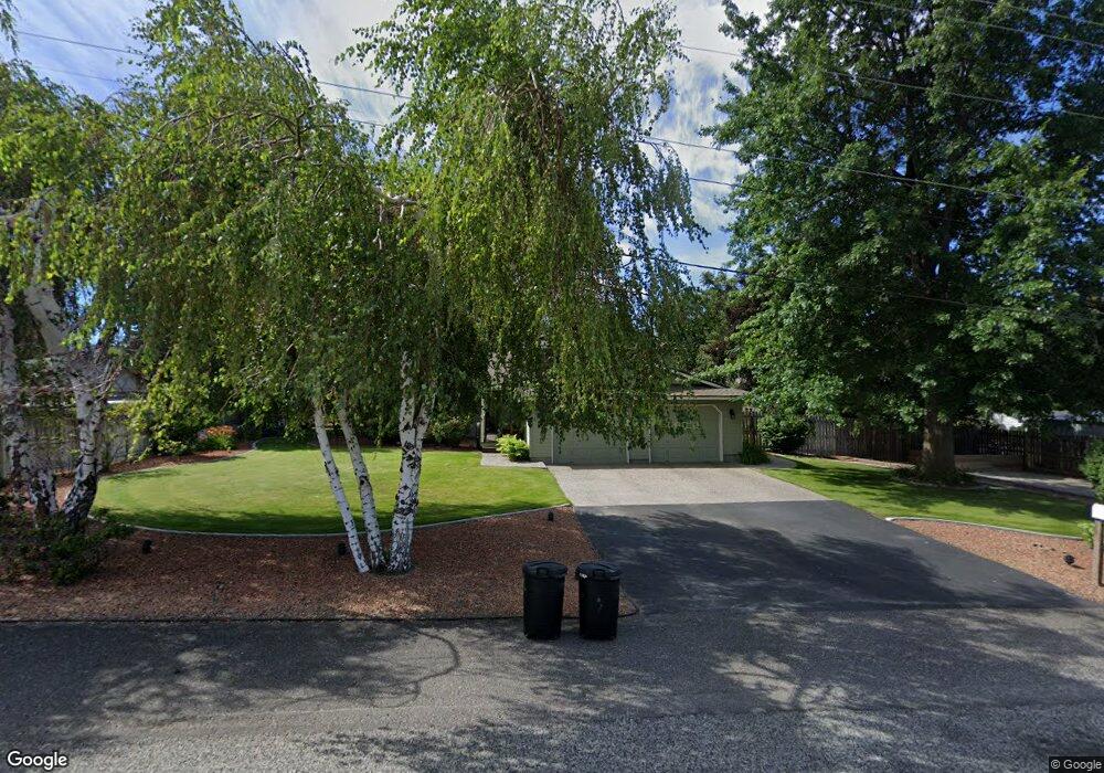 2108 1st St NE, East Wenatchee, WA 98802 - photo 1