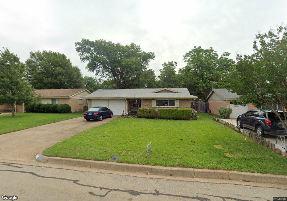 224 Anderson Dr, Hurst, TX 76053 - photo 1