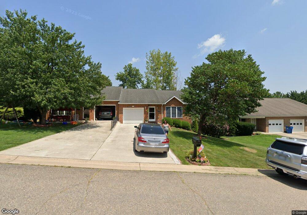 369 Diana Ct, Harrisonburg, VA 22801 - photo 1