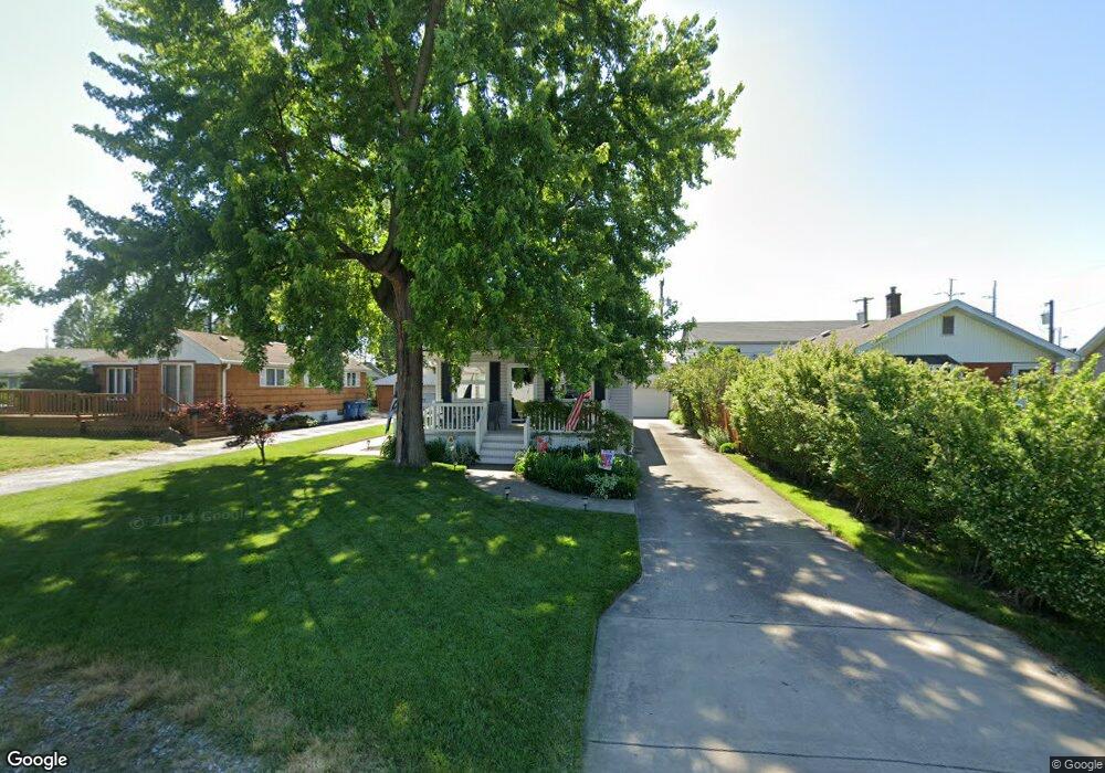 8532 Henry St, Highland, IN 46322 - photo 1