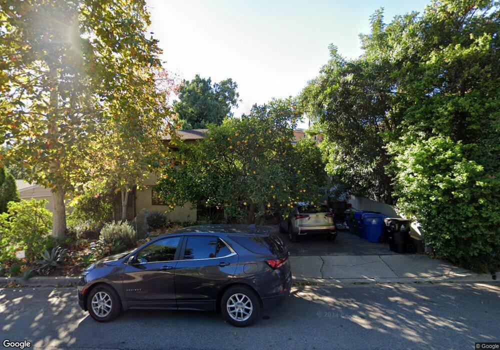 22272 Buena Ventura St, Woodland Hills, CA 91364 - photo 1