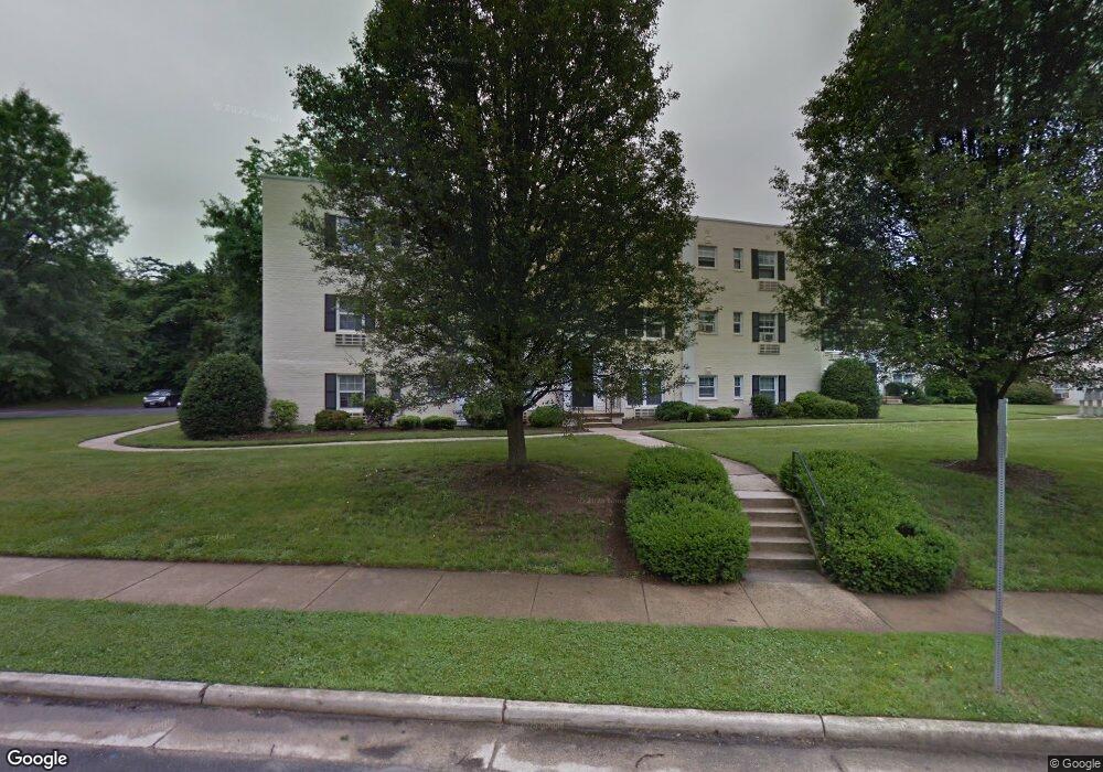 2237 Farrington Ave, Alexandria, VA 22303 - photo 1