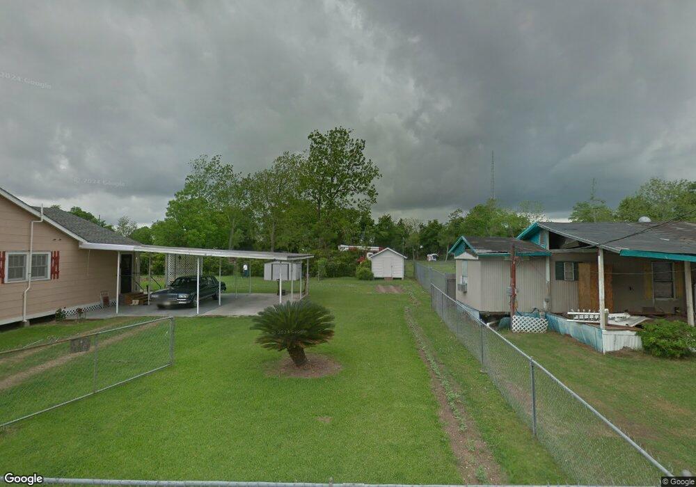 229 Pitre St, Houma, LA 70363 - photo 1