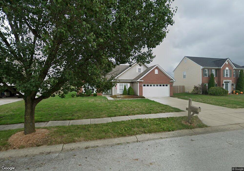 2421 Auburn Way, Plainfield, IN 46168 - photo 1
