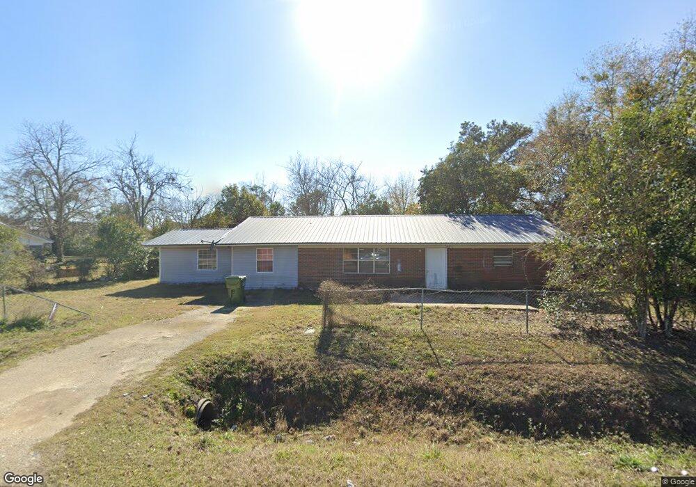 803 E 7th St, Donalsonville, GA 39845 - photo 1