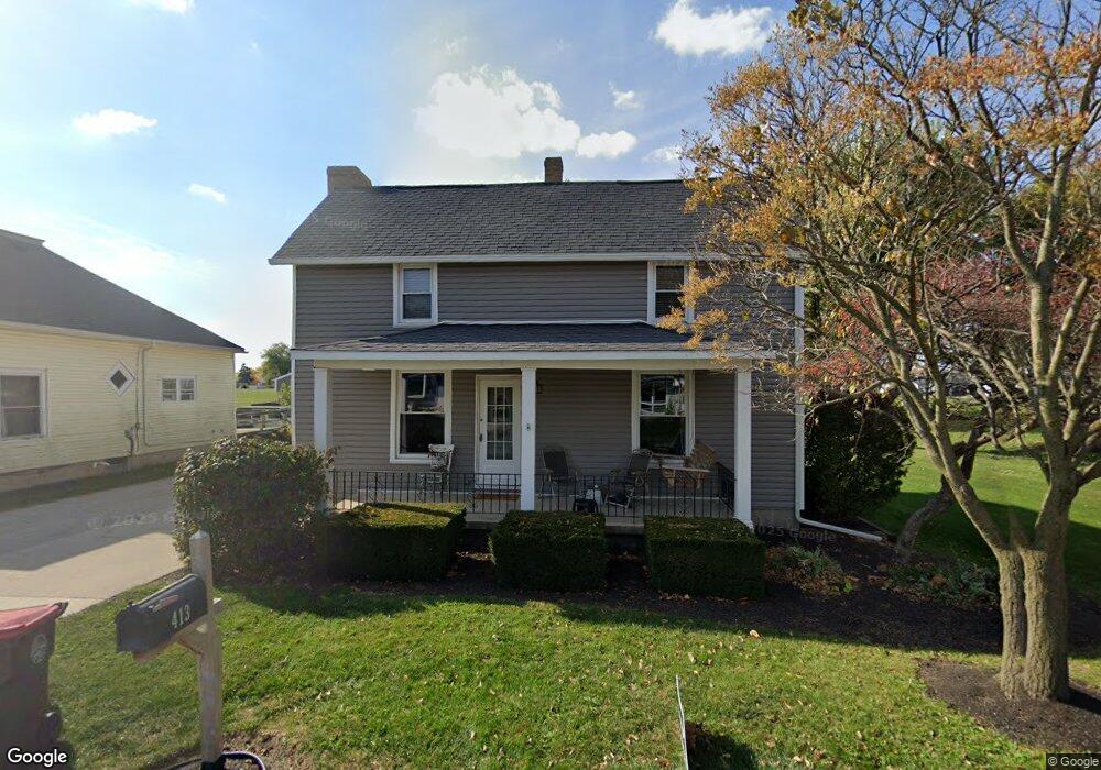 413 S Pine St, Wapakoneta, OH 45895 - photo 1