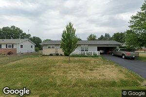 909 E Turner Ave, Toulon, IL 61483