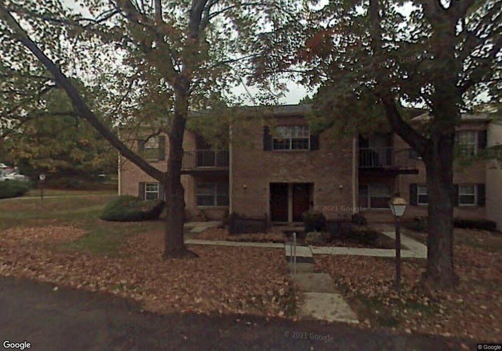 480 Old Forge Crossing unit 480, Devon, PA 19333 - photo 1