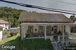 110 James St, Mannington, WV 26582