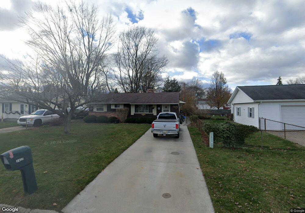 2427 18th Ave, Port Huron, MI 48060 - photo 1