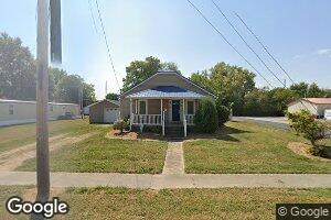 115 E Sycamore St, Sumner, IL 62466