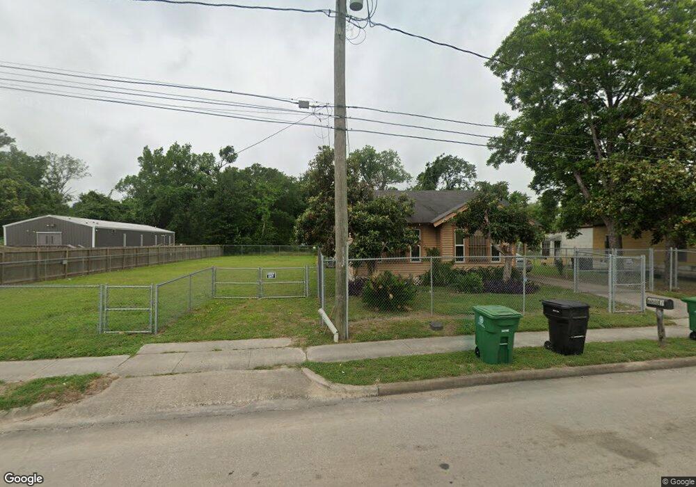 6803 Wheatley St, Houston, TX 77091 - photo 1
