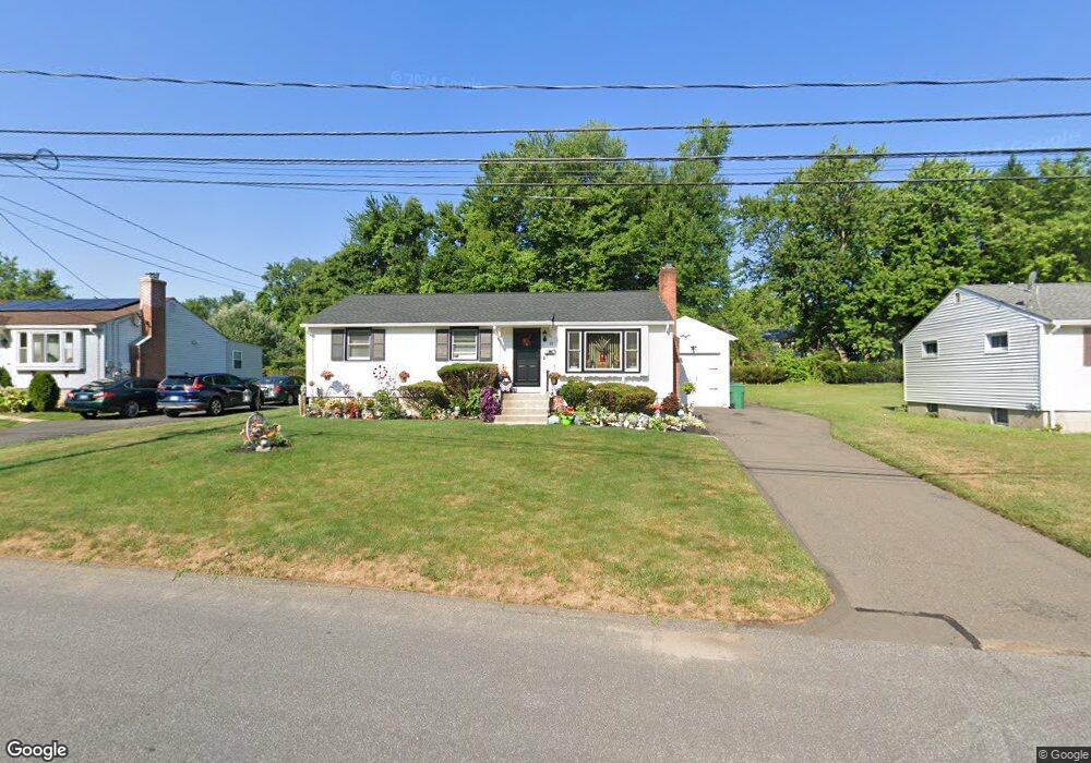 10 Diana Dr, Bloomfield, CT 06002 - photo 1