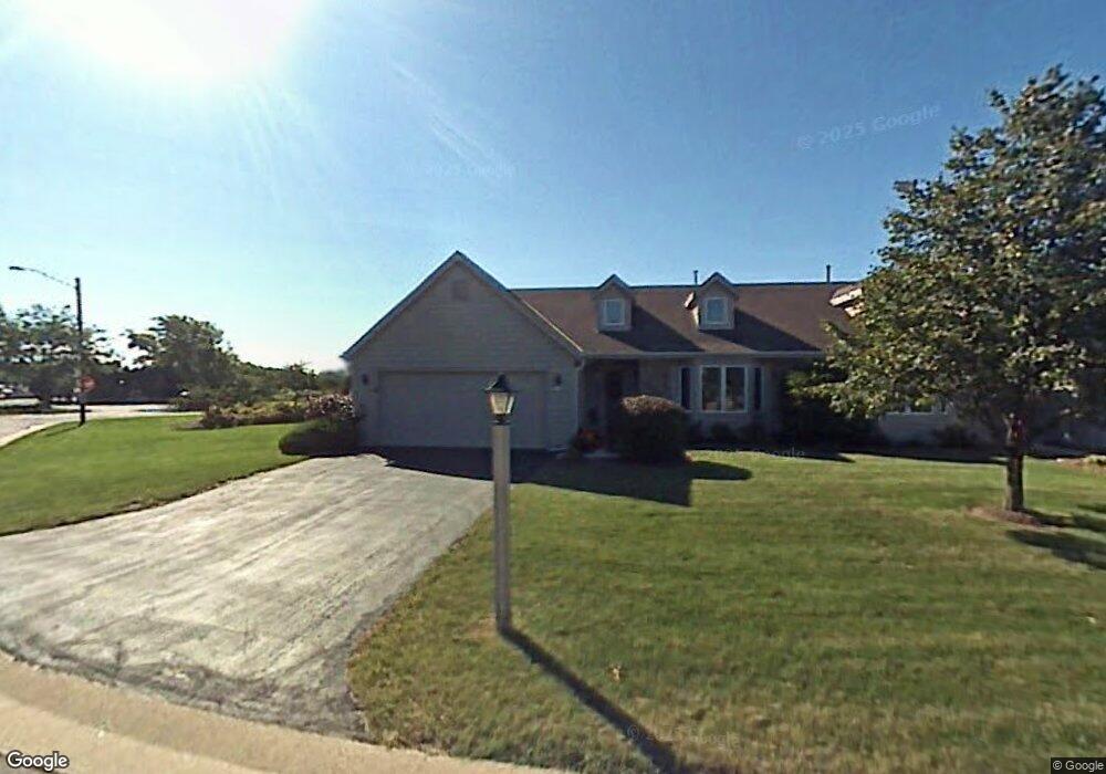 1020 Lansdowne Ct unit V5, Brookfield, WI 53045 - photo 1