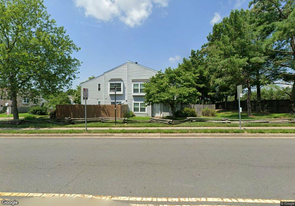 14002 Grumble Jones Court B, Centreville, VA 20121 - photo 1