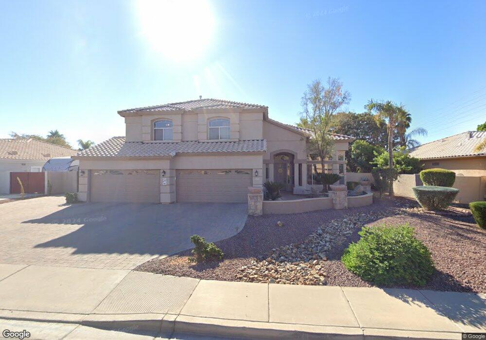2033 E Victor Rd, Gilbert, AZ 85296 - photo 1