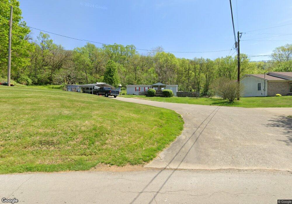 138 N Scruggs Ln, Frankfort, KY 40601 - photo 1