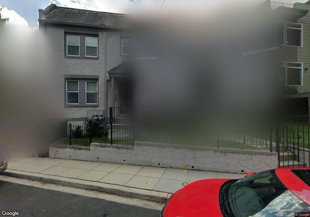 710 712 Shepherd Rd NW unit 4, Washington, DC 20011 - photo 1