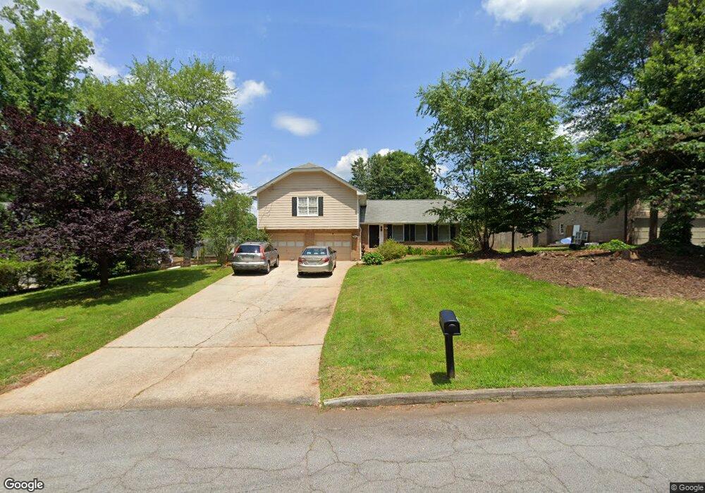 1710 Beauregard Dr SW unit 2, Lilburn, GA 30047 - photo 1