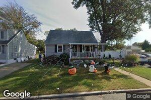 135 Old Rd, Sewaren, NJ 07077