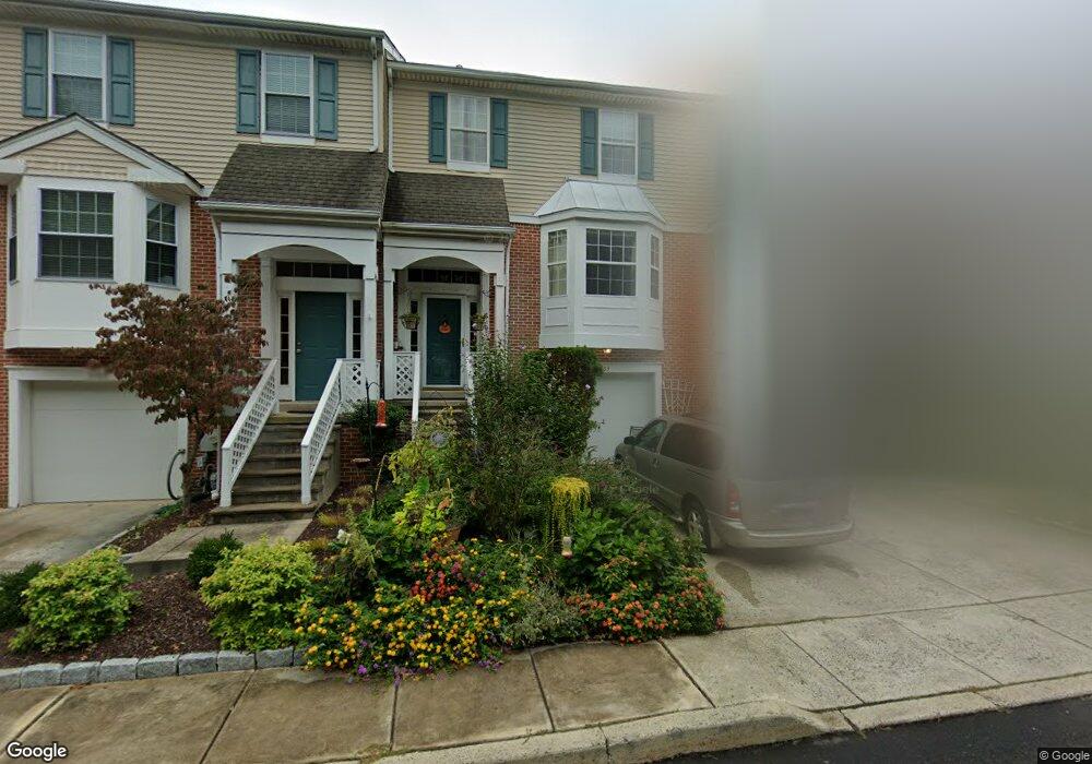 3503 Carriage Ct, North Wales, PA 19454 - photo 1