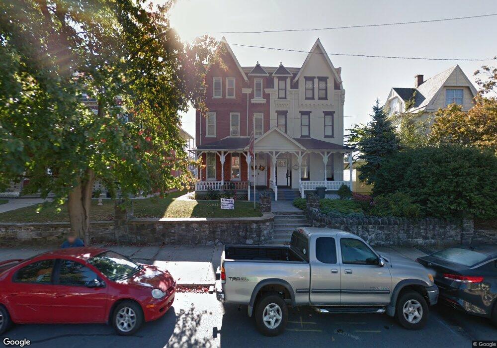 524 Chestnut St, Columbia, PA 17512 - photo 1