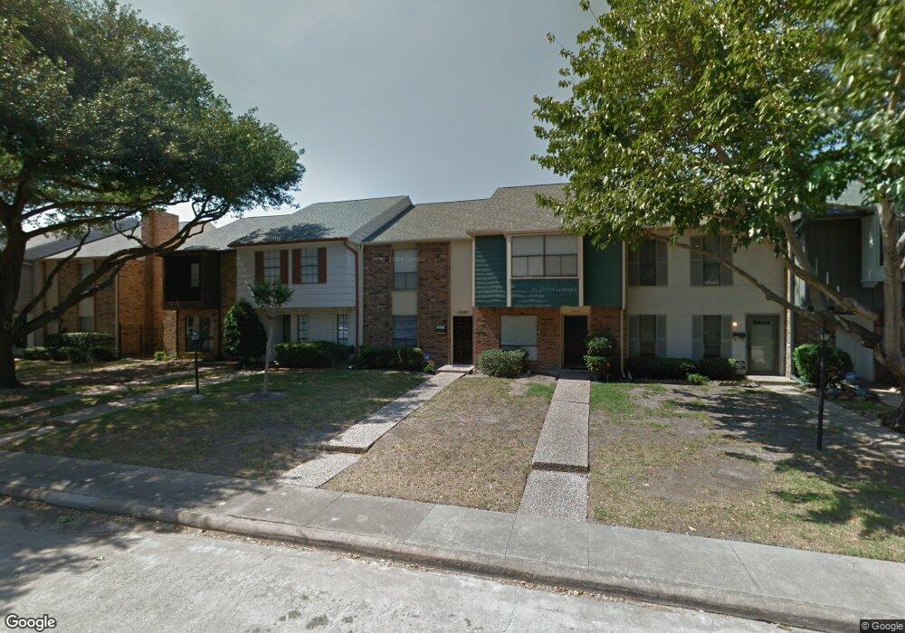 10280 Longmont Dr unit 39, Houston, TX 77042 - photo 1