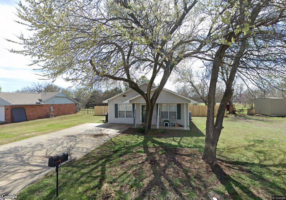 1831 W Franklin St, Shawnee, OK 74804 - photo 1