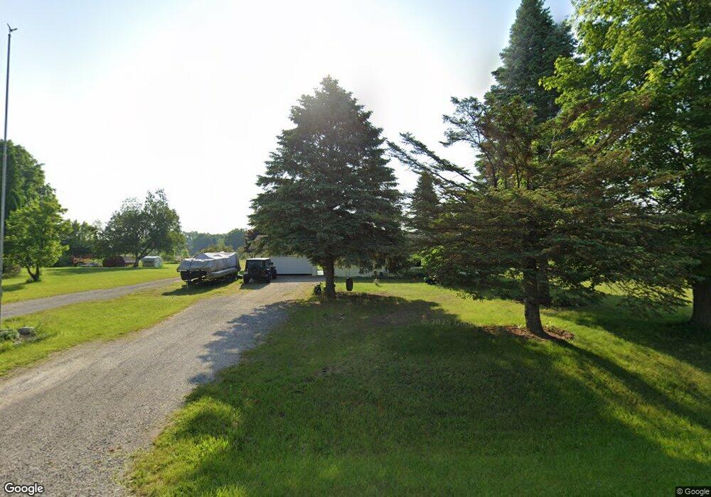 10322 N Vassar Rd, Mount Morris, MI 48458 - photo 1