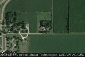 661 6th St, Heron Lake, MN 56137