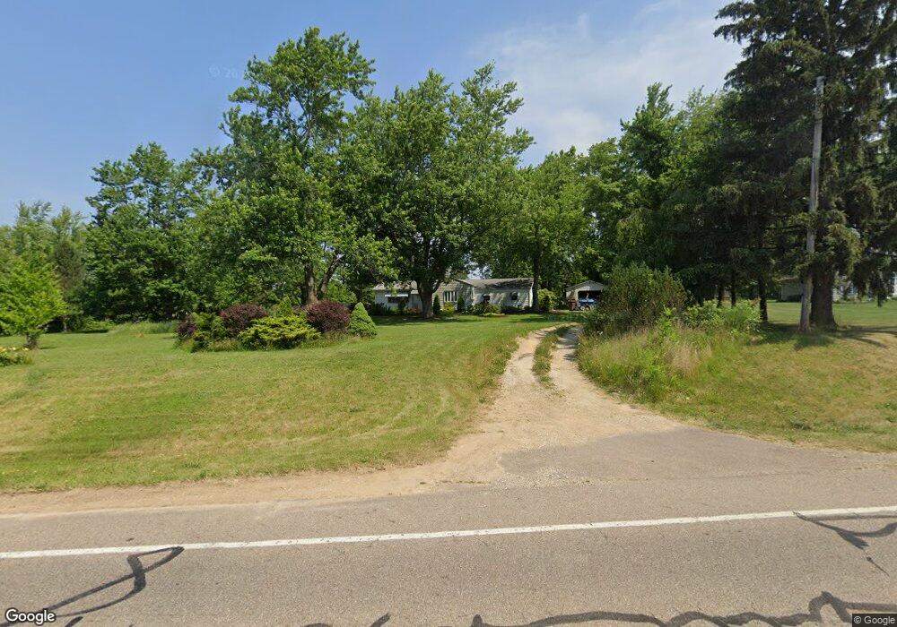 1447 W Nimisila Rd, Clinton, OH 44216 - photo 1