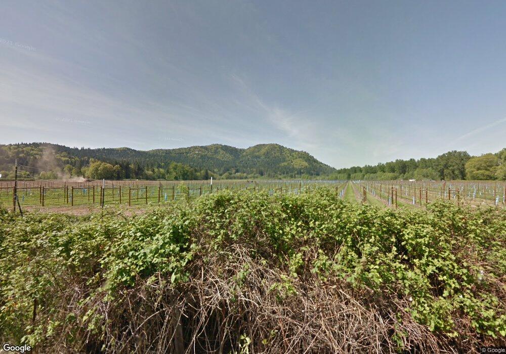 300 Redland Dr, Grants Pass, OR 97527 - photo 1