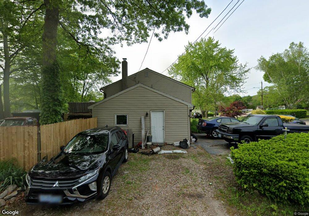 2 Sleepy Hollow Ct, Westerly, RI 02891 - photo 1