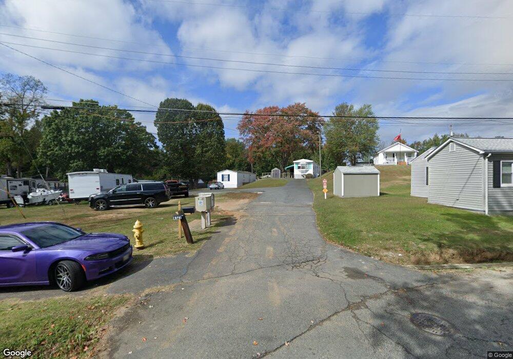 18523 Creek Rd, Triangle, VA 22172 - photo 1