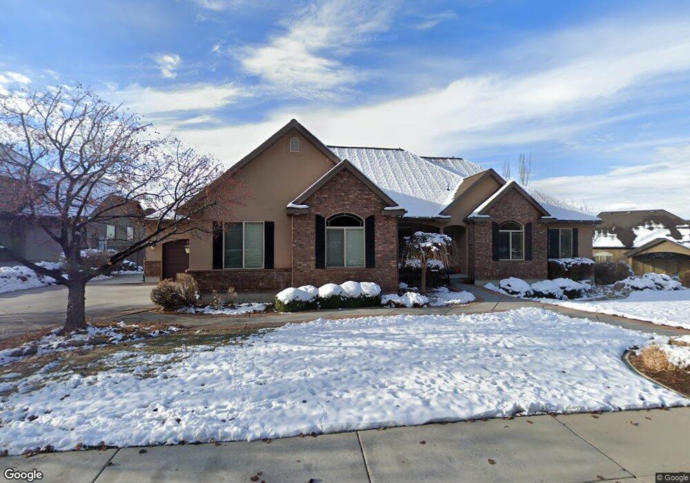 1128 E Mahogany Ln, Pleasant Grove, UT 84062 - photo 1