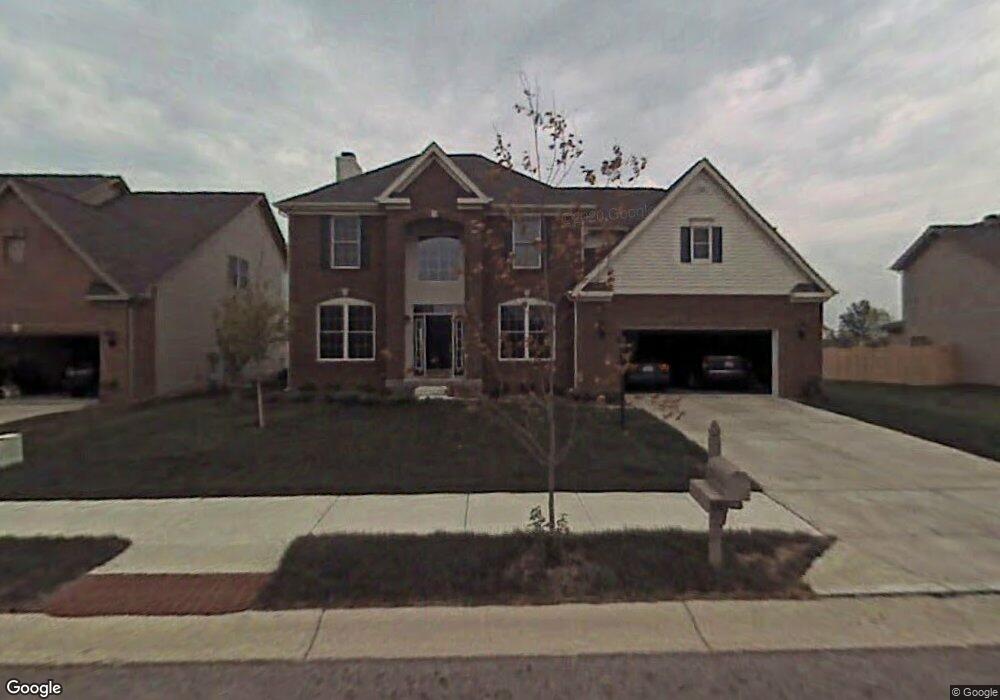 12487 Hurlock Dr, Fishers, IN 46037 - photo 1