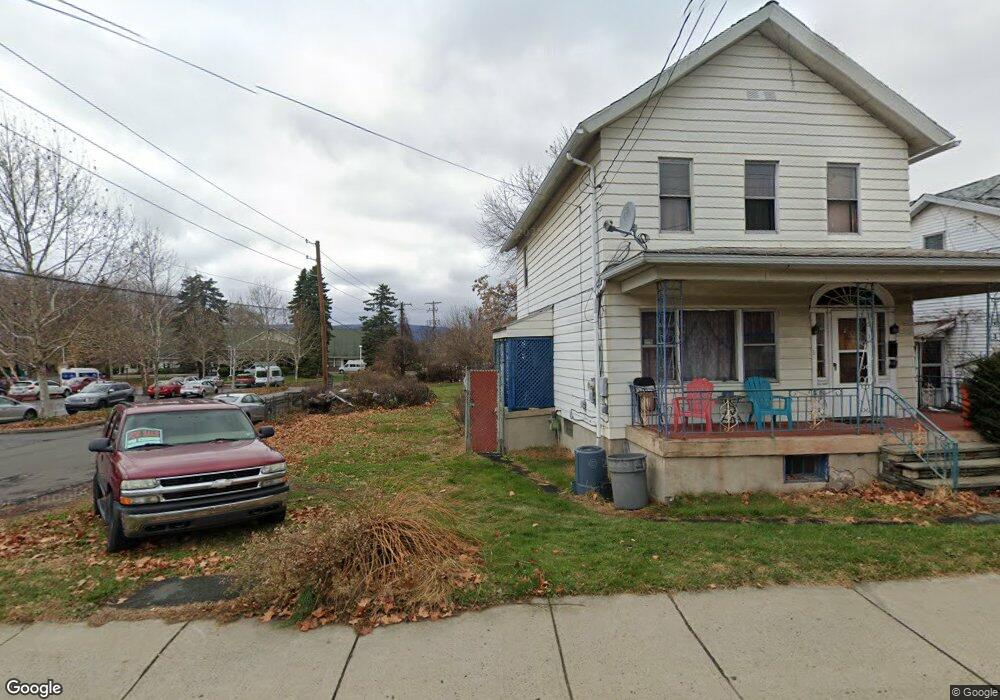 318 S Blakely St, Dunmore, PA 18512 - photo 1